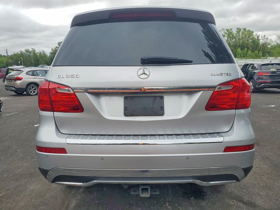 2015 Mercedes-benz Gl მანქანა იყიდება აუქციონზე, vin: 4JGDF2EEXFA583899, აუქციონის ნომერი: 60422216
