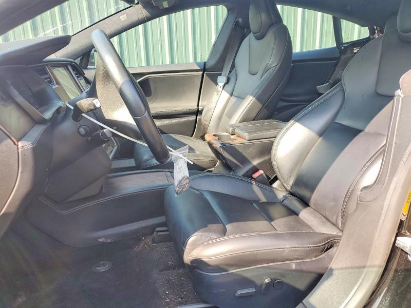 60878696 :رقم المزاد ، 5YJSA1E24MF426237 vin ، 2021 Tesla Model S مزاد بيع