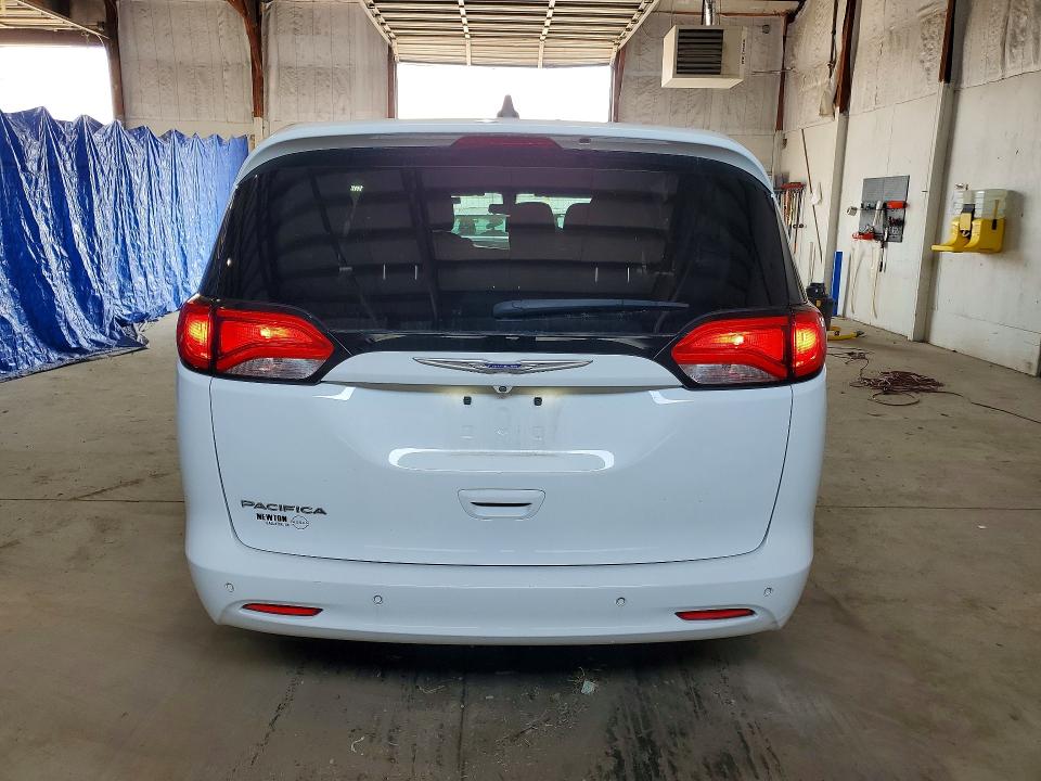 Продажа на аукционе авто 2019 Chrysler Pacifica, vin: 2C4RC1AG7KR666989, номер лота: 62758156