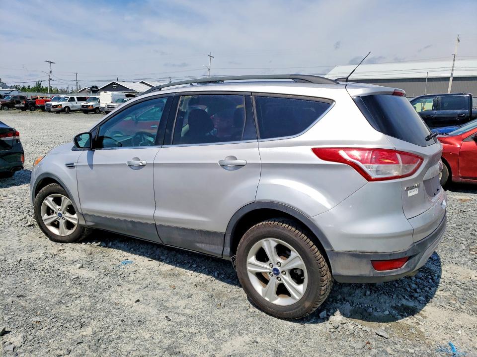 60925706 :رقم المزاد ، 1FMCU0GX8DUD27700 vin ، 2013 Ford Escape مزاد بيع