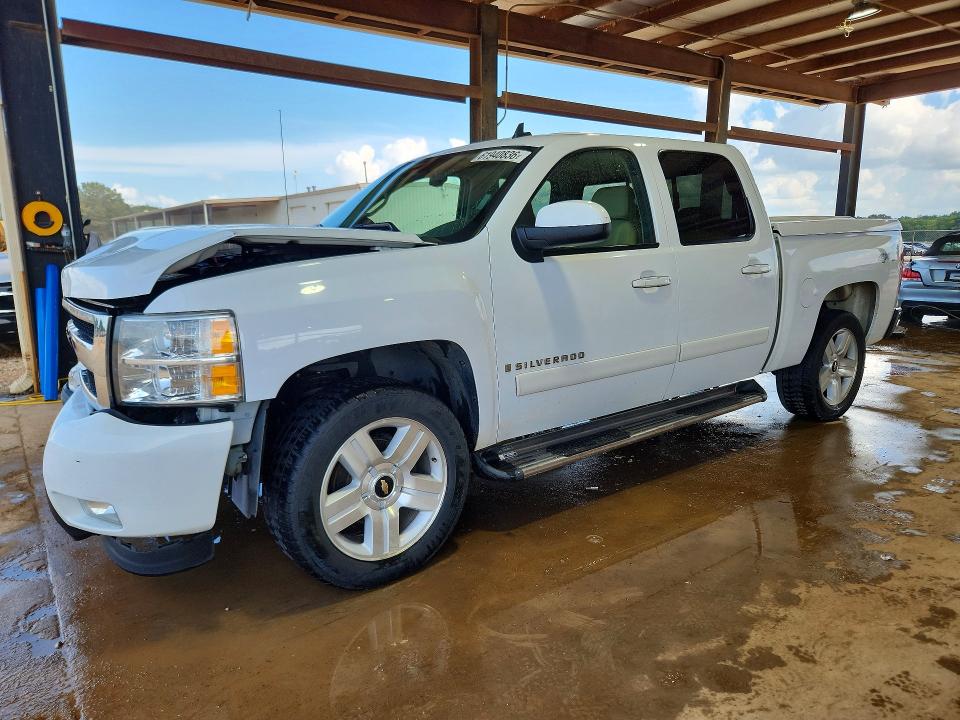 61940836 :رقم المزاد ، 2GCEK133281324837 vin ، 2008 Chevrolet Silverado مزاد بيع