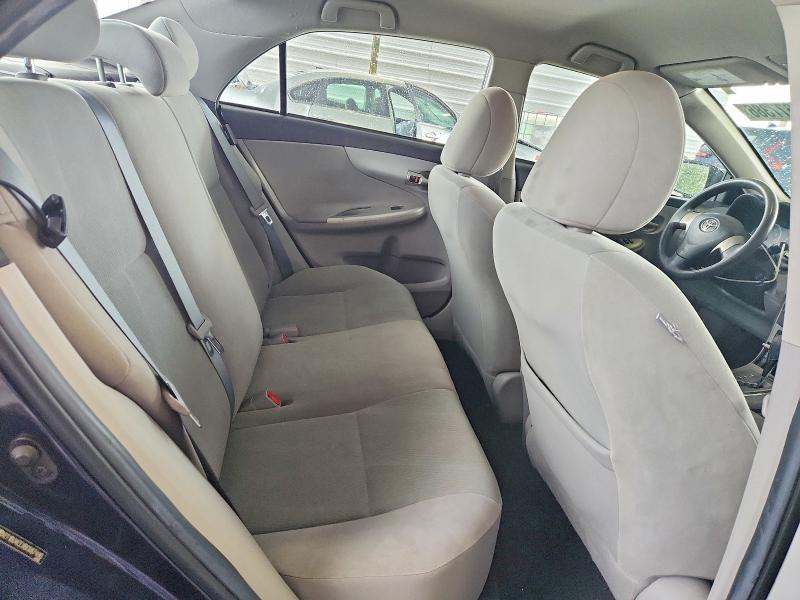 60677386 :رقم المزاد ، 2T1BU4EEXBC687490 vin ، 2011 Toyota Corolla مزاد بيع