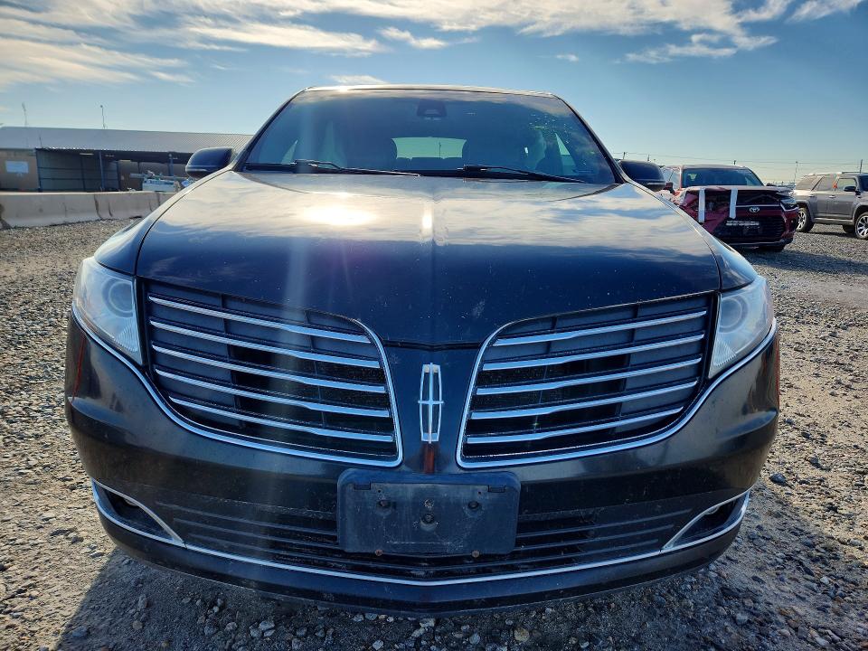 Продажа на аукционе авто 2017 Lincoln Mkt, vin: 2LMHJ5NK7HBL00376, номер лота: 62643706