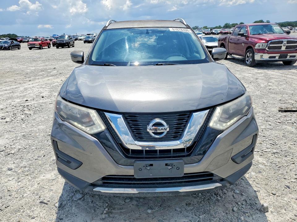 Продаж на аукціоні авто 2017 Nissan Rogue, vin: KNMAT2MT0HP526563, номер лоту: 61678406