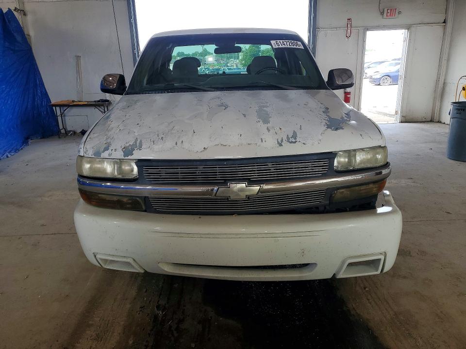 Продаж на аукціоні авто 2002 Chevrolet Silverado, vin: 2GCEC19V021184994, номер лоту: 61472806