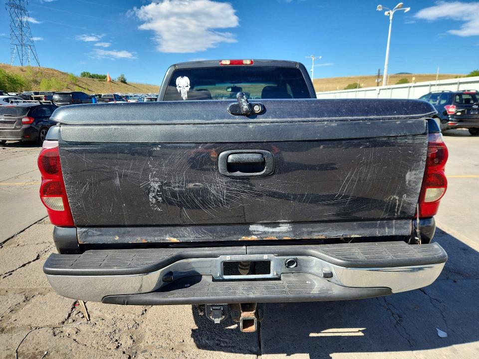 60075106 :رقم المزاد ، 2GCEK19T131176177 vin ، 2003 Chevrolet Silverado مزاد بيع