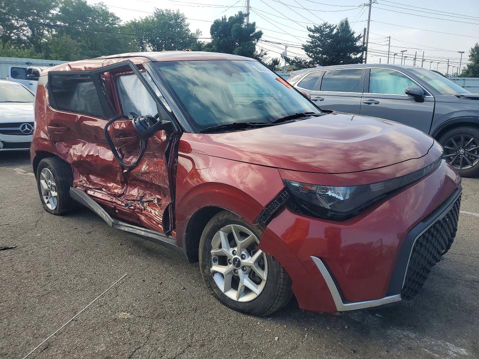 85634965 :رقم المزاد ، KNDJ23AUXP7877730 vin ، 2023 Kia Soul مزاد بيع