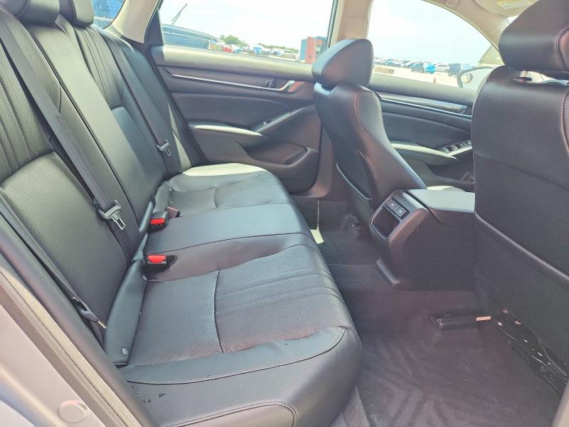 Продаж на аукціоні авто 2022 Honda Accord, vin: 1HGCV1F41NA056157, номер лоту: 59814416