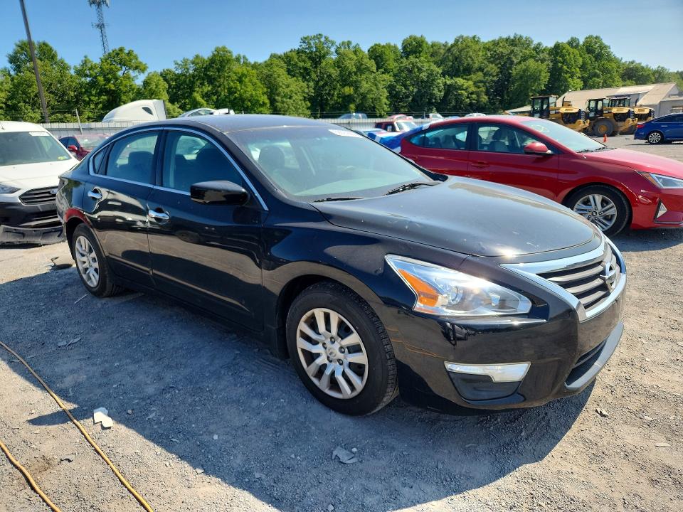 2015 Nissan Altima მანქანა იყიდება აუქციონზე, vin: 1N4AL3AP0FC585930, აუქციონის ნომერი: 62027666