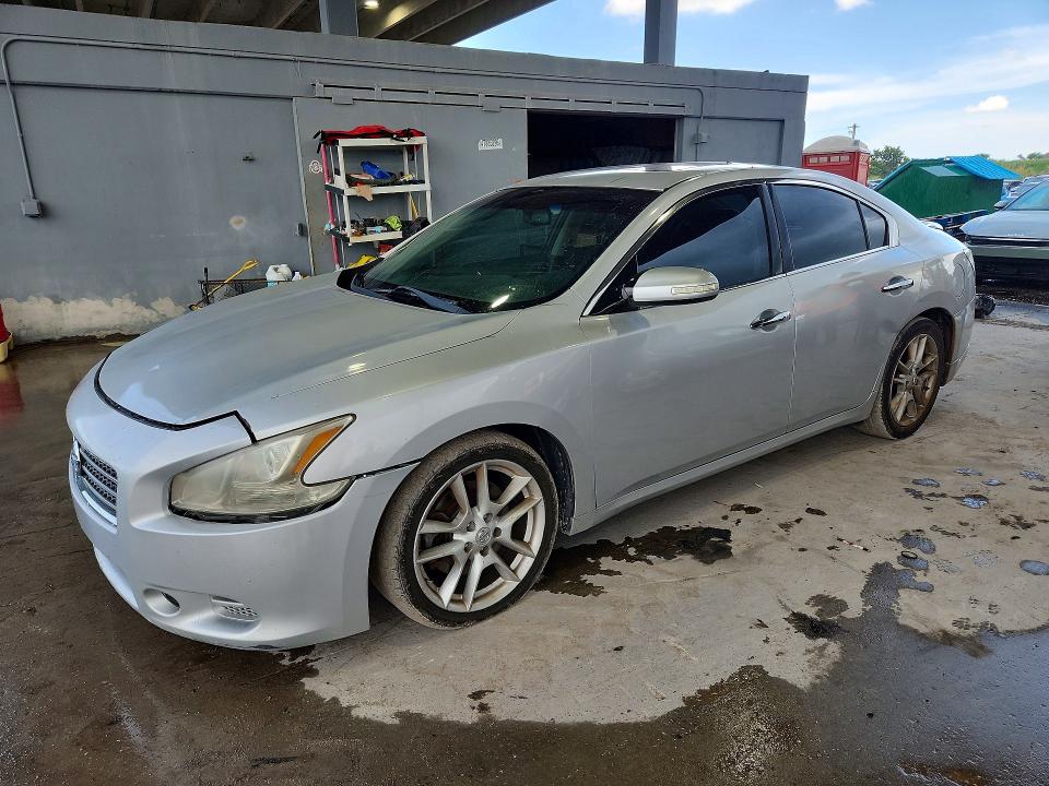 2014 Nissan Maxima მანქანა იყიდება აუქციონზე, vin: 1N4AA5APXEC492221, აუქციონის ნომერი: 60302916