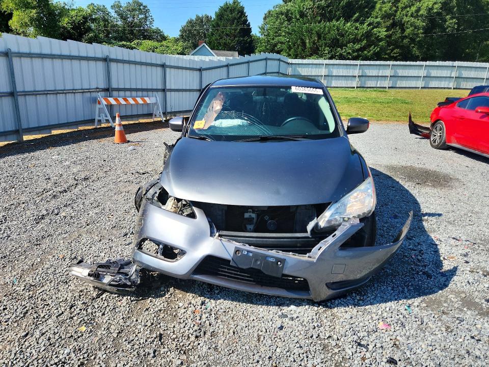 2015 Nissan Sentra მანქანა იყიდება აუქციონზე, vin: 3N1AB7AP2FY260873, აუქციონის ნომერი: 60385666