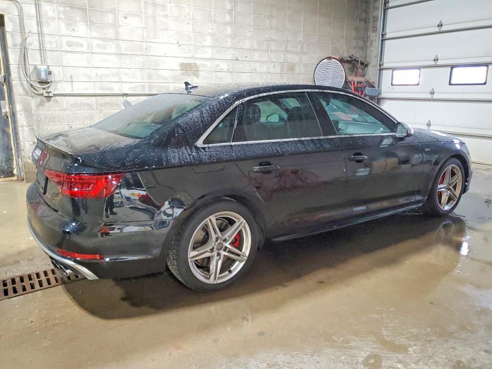 Продажа на аукционе авто 2018 Audi S4, vin: WAUB4AF41JA097053, номер лота: 62508586