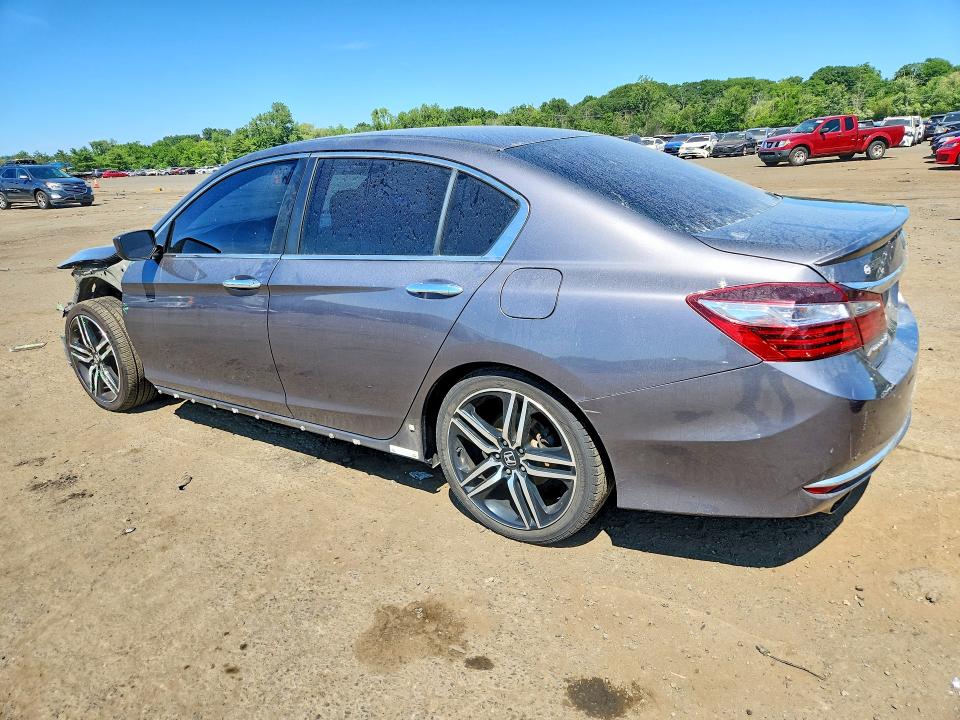 2017 Honda Accord მანქანა იყიდება აუქციონზე, vin: 1HGCR2F1XHA295758, აუქციონის ნომერი: 60962606