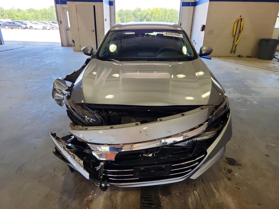 63362946 :رقم المزاد ، 1HGCV1F11MA040660 vin ، 2021 Honda Accord مزاد بيع