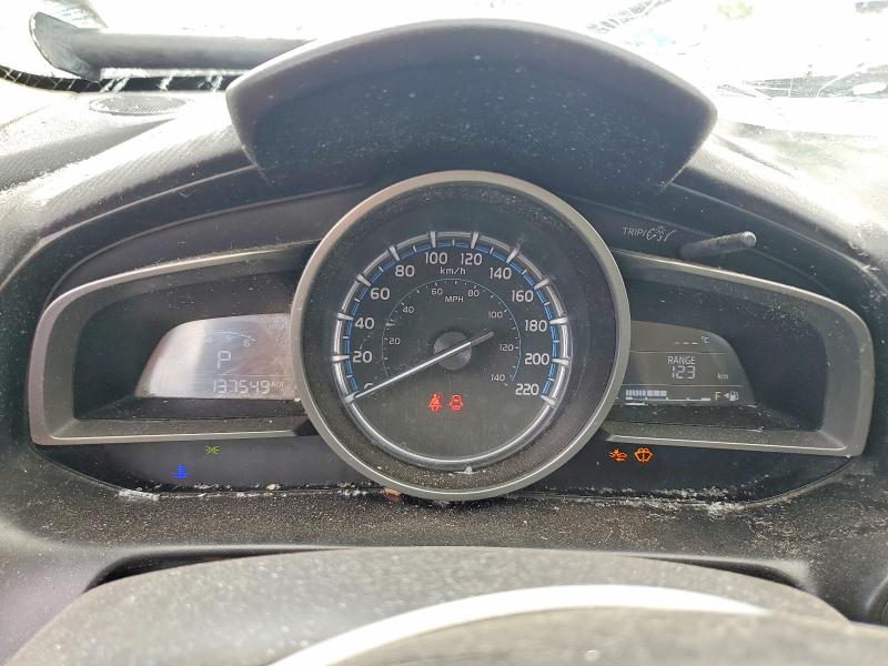 Продажа на аукционе авто 2020 Toyota Yaris Hatchback, vin: 3MYDLBJVXLY713966, номер лота: 61925756