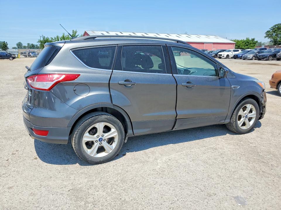 2015 Ford Escape მანქანა იყიდება აუქციონზე, vin: 1FMCU9GXXFUB83980, აუქციონის ნომერი: 60946236