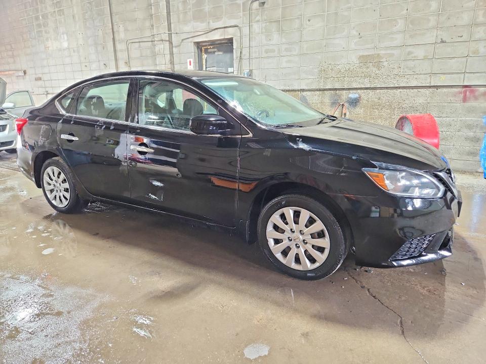 2018 Nissan Sentra მანქანა იყიდება აუქციონზე, vin: 3N1AB7AP5JY323263, აუქციონის ნომერი: 61386686