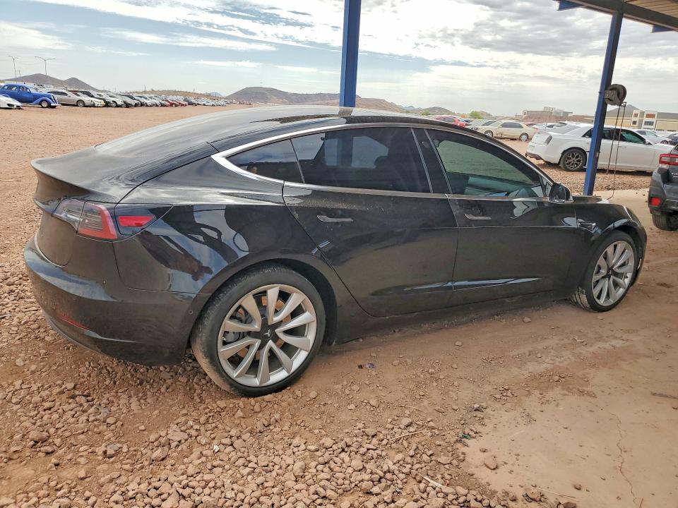 2018 Tesla Model 3 მანქანა იყიდება აუქციონზე, vin: 5YJ3E1EAXJF046654, აუქციონის ნომერი: 61357416