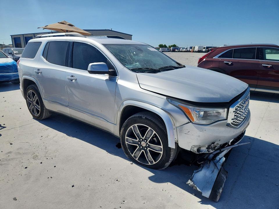 59919276 :رقم المزاد ، 1GKKNPLS6KZ147068 vin ، 2019 Gmc Acadia مزاد بيع
