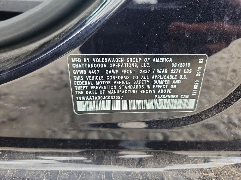 62127826 :رقم المزاد ، 1VWAA7A39JC032087 vin ، 2018 Volkswagen Passat مزاد بيع
