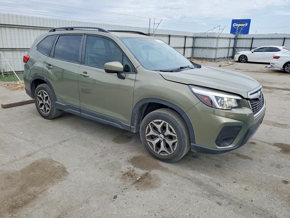 Продажа на аукционе авто 2019 Subaru Forester, vin: JF2SKAGC2KH592161, номер лота: 61199276