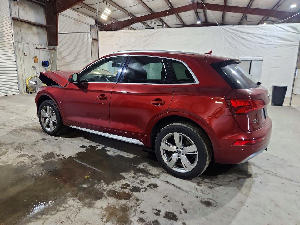 61142976 :رقم المزاد ، WA1BNAFY6J2022629 vin ، 2018 Audi Q5 مزاد بيع