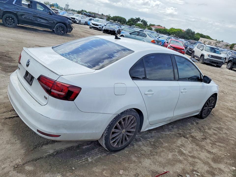 2016 Volkswagen Jetta მანქანა იყიდება აუქციონზე, vin: 3VWD17AJ8GM287333, აუქციონის ნომერი: 61758576