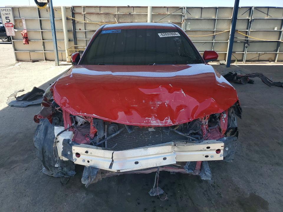 62692866 :رقم المزاد ، 4T1B11HK5KU293435 vin ، 2019 Toyota Camry مزاد بيع