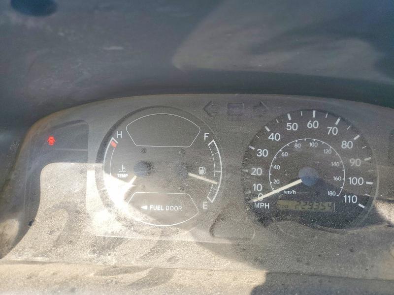 2002 Chevrolet Geo Prizm მანქანა იყიდება აუქციონზე, vin: 1Y1SK52862Z414865, აუქციონის ნომერი: 61931626