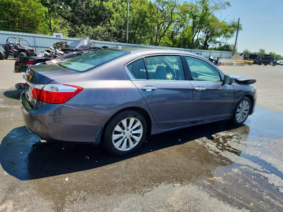 61751046 :رقم المزاد ، 1HGCR3F86DA035676 vin ، 2013 Honda Accord مزاد بيع