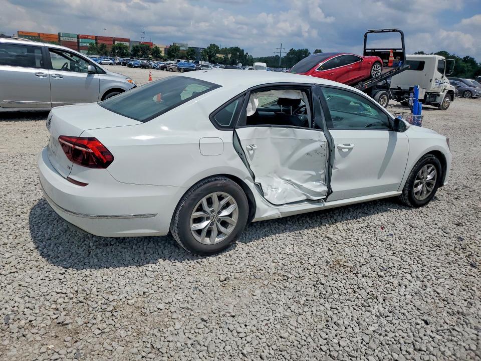 2018 Volkswagen Passat მანქანა იყიდება აუქციონზე, vin: 1VWAA7A33JC051119, აუქციონის ნომერი: 59642386