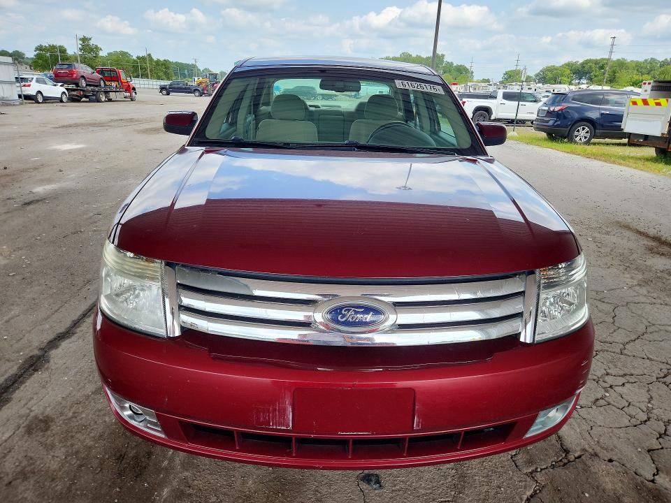 61626176 :رقم المزاد ، 1FAHP24W28G139404 vin ، 2008 Ford Taurus مزاد بيع