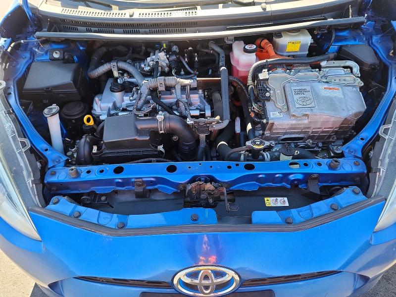 59682166 :رقم المزاد ، JTDKDTB37J1606591 vin ، 2018 Toyota Prius C مزاد بيع