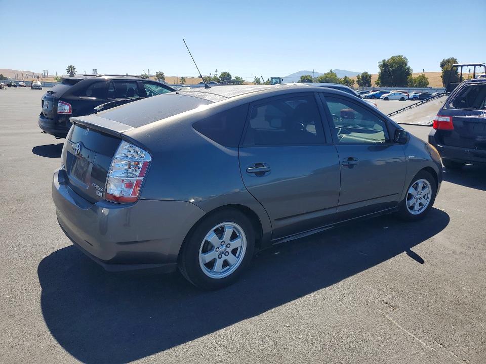 2007 Toyota Prius მანქანა იყიდება აუქციონზე, vin: JTDKB20U273243710, აუქციონის ნომერი: 62877256