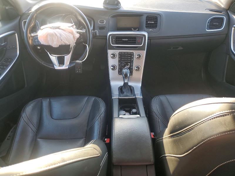 2018 Volvo S60 მანქანა იყიდება აუქციონზე, vin: YV140MTL1J2460637, აუქციონის ნომერი: 61027386