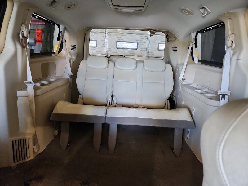 60086996 :رقم المزاد ، 2A4RR6DX8AR239966 vin ، 2010 Chrysler Town & Country مزاد بيع