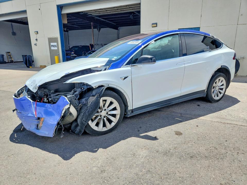Продажа на аукционе авто 2021 Tesla Model X, vin: 5YJXCDE20MF320515, номер лота: 60682986