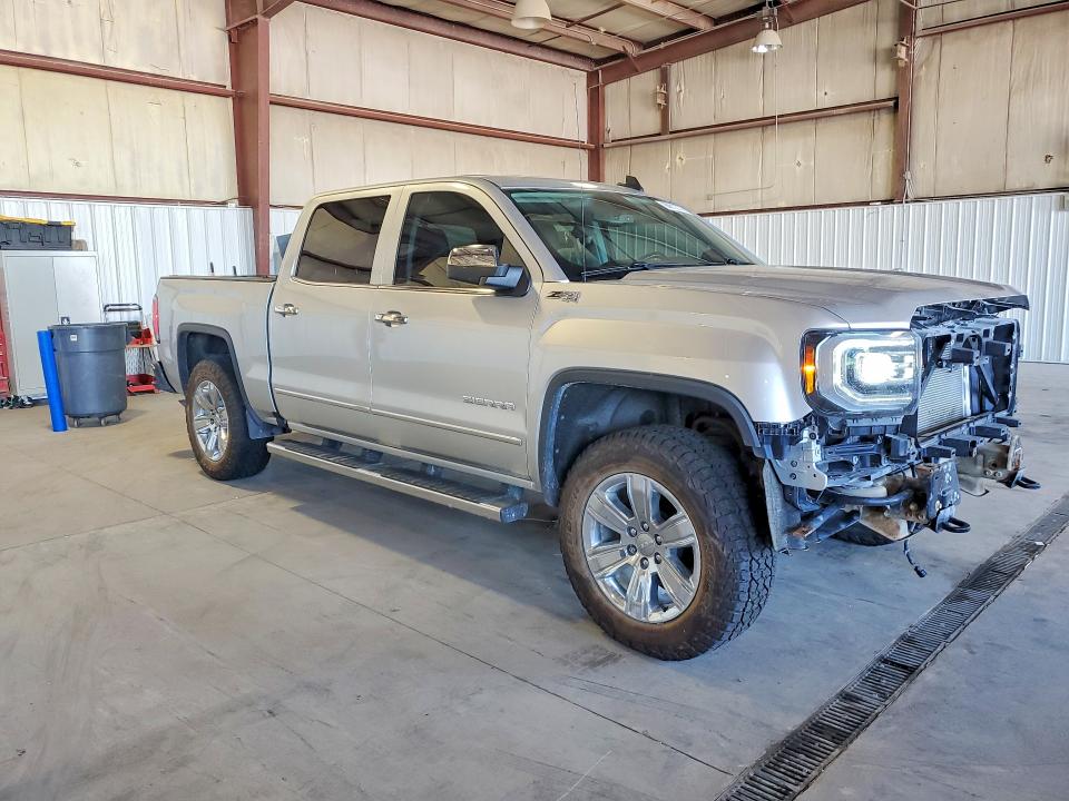 60612776 :رقم المزاد ، 3GTU2NECXJG217158 vin ، 2018 Gmc Sierra مزاد بيع