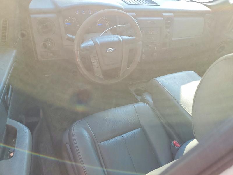 60563856 :رقم المزاد ، 1FTNF1CF3DKF90182 vin ، 2013 Ford F150 مزاد بيع