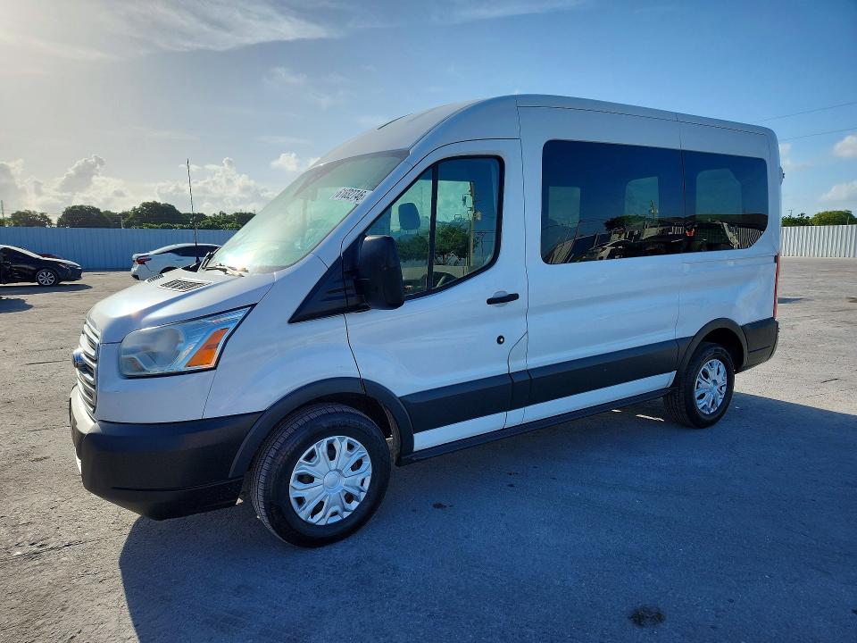 61632746 :رقم المزاد ، 1FDZK1CM5GKB18898 vin ، 2016 Ford Transit مزاد بيع