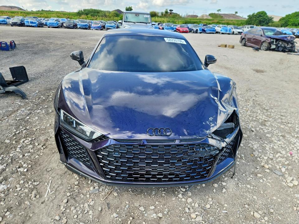 2022 Audi R8 მანქანა იყიდება აუქციონზე, vin: WUAKBAFX2N7900302, აუქციონის ნომერი: 58290706