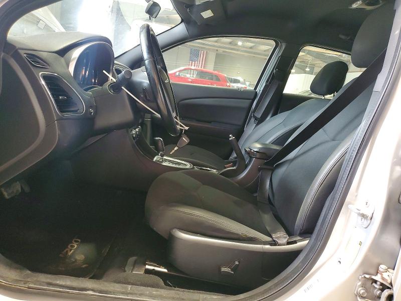 61665986 :رقم المزاد ، 1C3CCBBBXCN102111 vin ، 2012 Chrysler 200 مزاد بيع