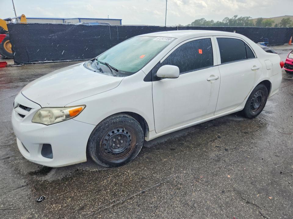 2013 Toyota Corolla მანქანა იყიდება აუქციონზე, vin: 2T1BU4EE0DC986053, აუქციონის ნომერი: 61241156