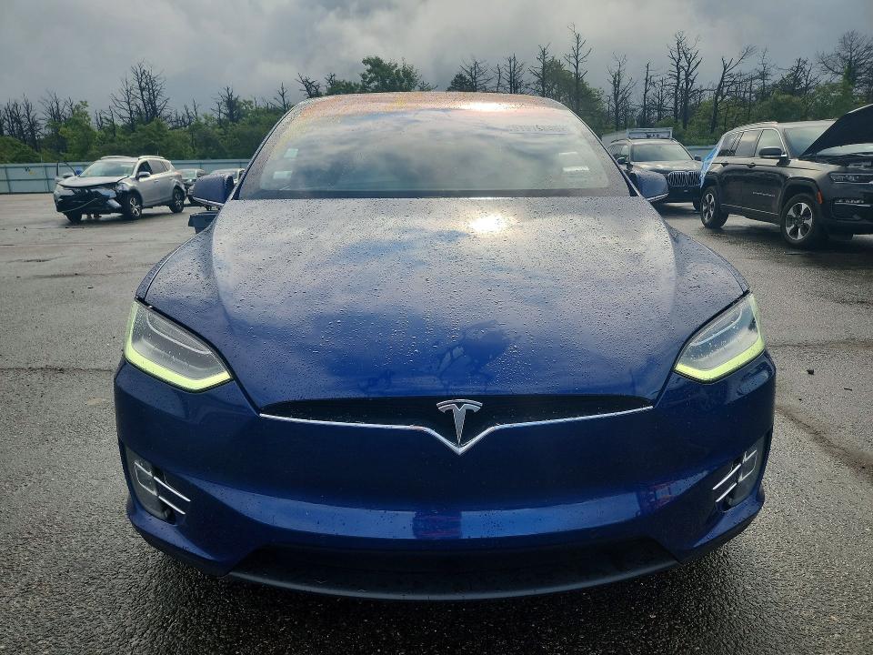 2017 Tesla Model X მანქანა იყიდება აუქციონზე, vin: 5YJXCBE40HF075999, აუქციონის ნომერი: 61919646