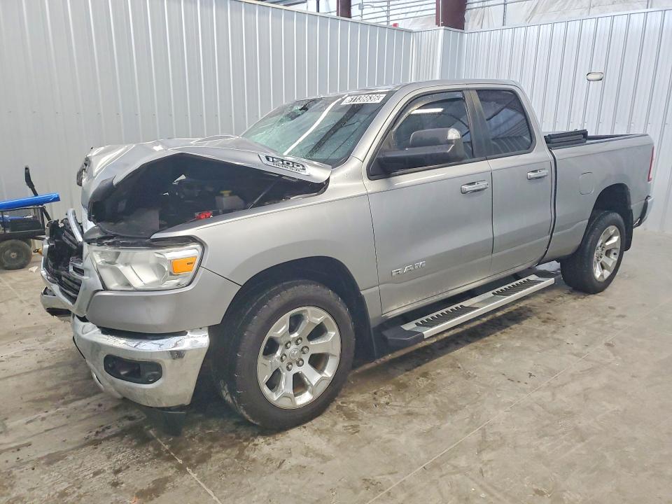 61136636 :رقم المزاد ، 1C6SRFBT4KN577426 vin ، 2019 Ram 1500 مزاد بيع
