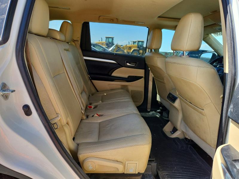 2018 Toyota Highlander მანქანა იყიდება აუქციონზე, vin: 5TDJZRFH6JS909418, აუქციონის ნომერი: 61345856