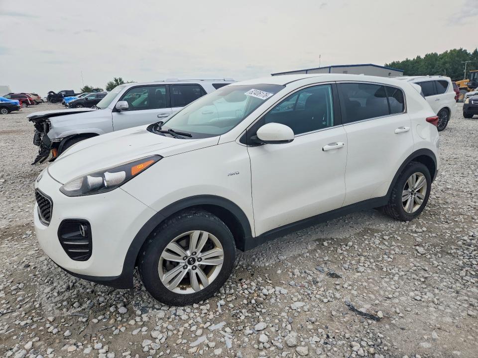 Продажа на аукционе авто 2017 Kia Sportage, vin: KNDPMCAC8H7127708, номер лота: 62406176