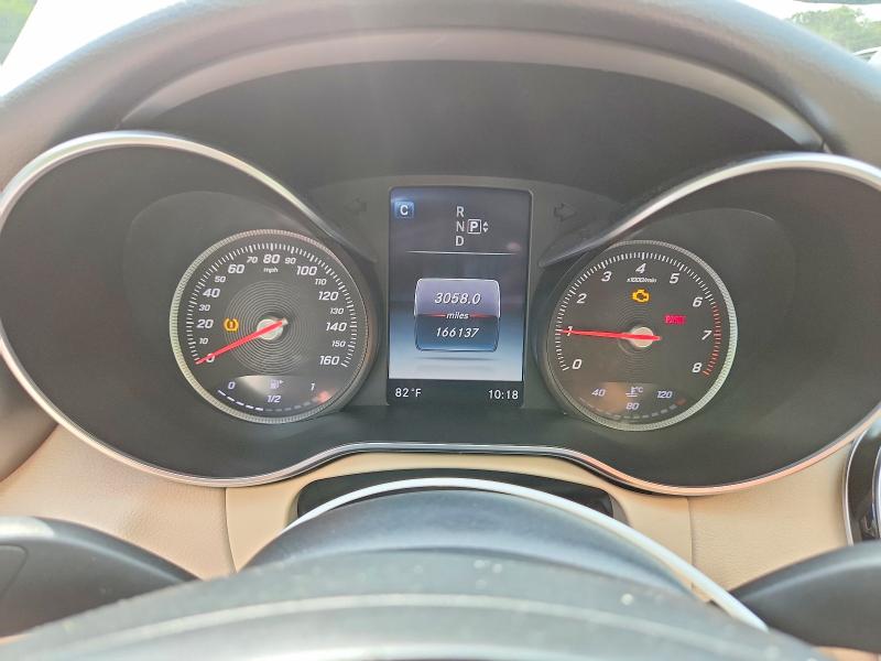 62122106 :رقم المزاد ، 55SWF4KB1FU084756 vin ، 2015 Mercedes-benz C مزاد بيع