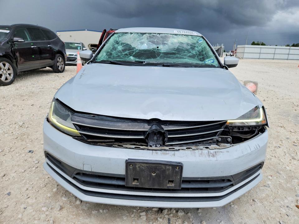 Продаж на аукціоні авто 2017 Volkswagen Jetta, vin: 3VW2B7AJXHM316465, номер лоту: 60784926