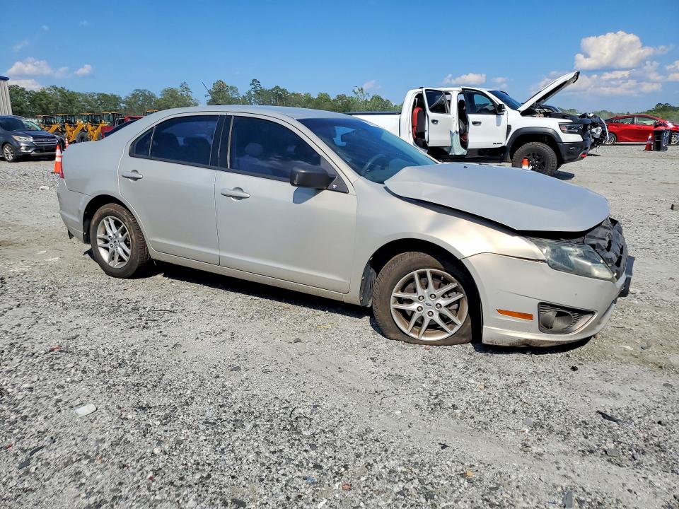 Auction sale of the 2010 Ford Fusion, vin: 3FAHP0GA2AR258248, lot number: 60427016